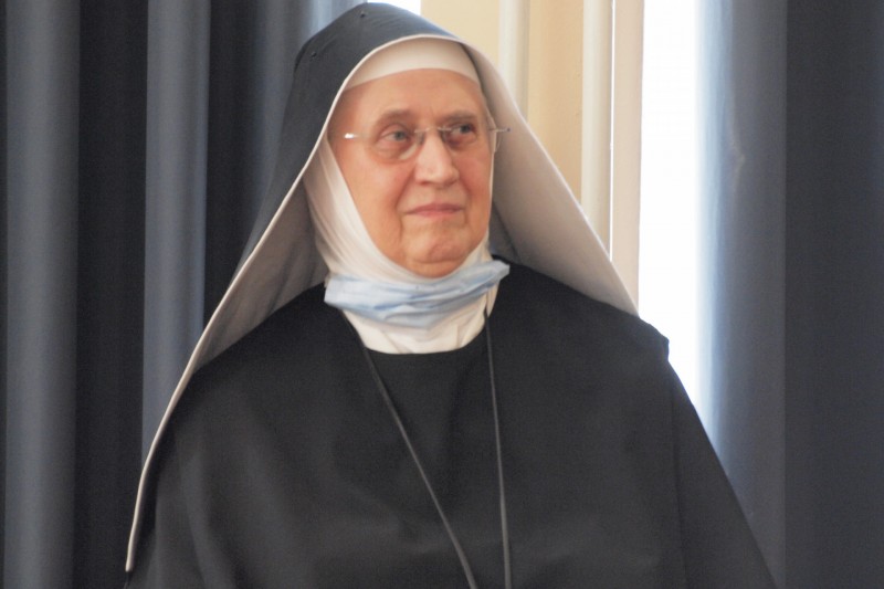 Č. M. Anastazija Čizmin: Milenij za nama - osobe i zbivanja u prošlosti Samostana i crkve benediktin Č. M. Anastazija Čizmin: Milenij za nama - osobe i zbivanja u prošlosti Samostana i crkve benediktin