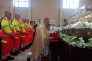 Biskup Petanjak predvodio euharistijsko slavlje uz tijelo sv. Leopolda Mandića u Dubravi