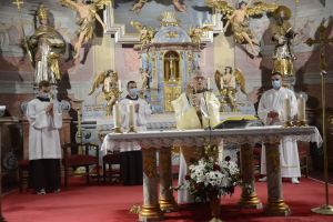 Blagdan Rane sv. Franje proslavljen kod franjevaca u Slavonskom Brodu