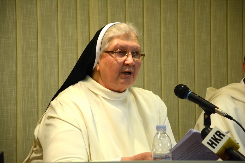 Karitativno djelovanje redovničkih zajednica Karitativno djelovanje redovničkih zajednica