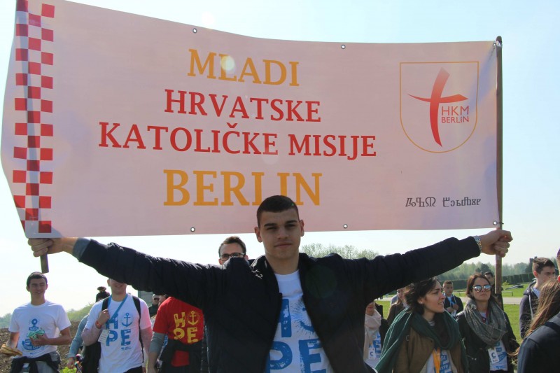 Hrvatska katolička misija u Berlinu za stradale u potresu na Banovini prikupila pola milijuna eura Hrvatska katolička misija u Berlinu za stradale u potresu na Banovini prikupila pola milijuna eura