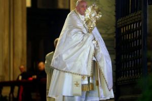 Vatikan: Papa predvodio molitvu i blagoslov gradu i svijetu