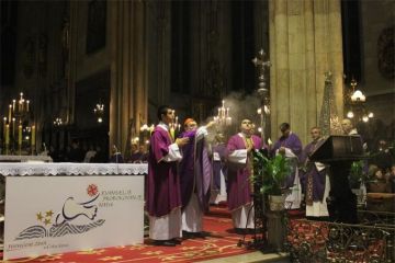 Kardinal Bozanić otvorio Godinu posvećenog života u Zagrebačkoj nadbiskupiji Kardinal Bozanić otvorio Godinu posvećenog života u Zagrebačkoj nadbiskupiji