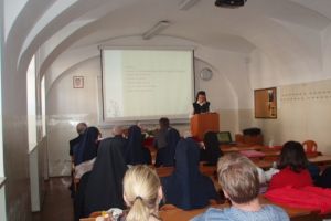 s. Mirjana Juranović obranila licencijatski rad na temu zajedništva u redovničkim zajednicama