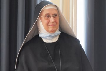 Č. M. Anastazija Čizmin: Milenij za nama - osobe i zbivanja u prošlosti Samostana i crkve benediktin Č. M. Anastazija Čizmin: Milenij za nama - osobe i zbivanja u prošlosti Samostana i crkve benediktin