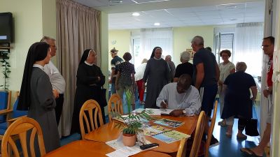 Mons aristide gonsalla posjetio redovnice 1