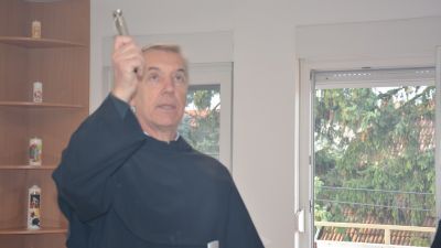 Blagoslov djelatnika i prostorija u sjedistu hrvatske redovnicke konferencije (2)