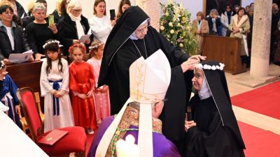 Monasko posvecenje i vjecni zavjeti s marije danijele luzije 10