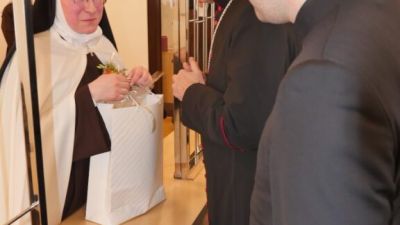 25 godina zavjeta s barbare od vjecnog oca 8