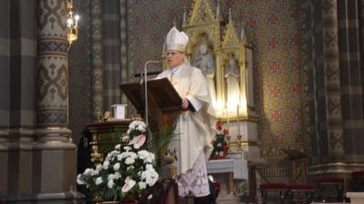 Svijecnica i dan posvecenog zivota u dakovackoj katedrali 4