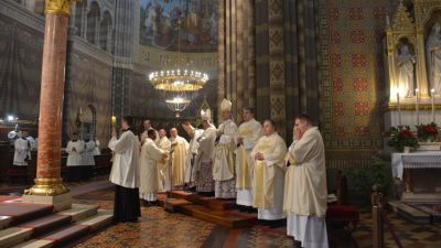 Svijecnica i dan posvecenog zivota u dakovackoj katedrali 6