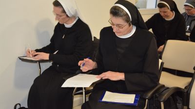 Odrzan strucni skup za ekonome redovnickih zajednica (6)