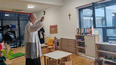 Nadbiskup kutlesa blagoslovio novi apostolski centar u zagrebu 2