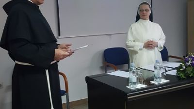 Strucni skup i duhovne vjezbe za vise redovnicke poglavarice u novigradu na dobri (4)