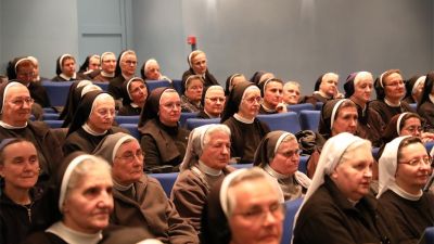Korizmeni-susret-nadbiskupa-kutlese-i-redovnica-zagrebacke-nadbiskupije 3