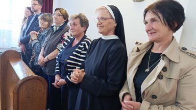 Biskup marko medo predvodio misno slavlje u samostanu sv josipa u otoccu 1