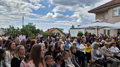 Proslavljena 100 obljetnica osnutka samostana sv terezije od malog isusa 6