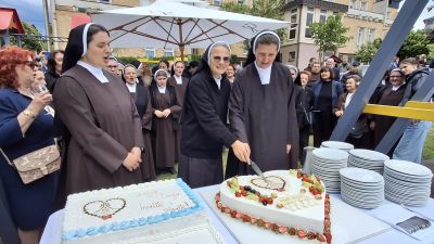 Proslavljena 100 obljetnica osnutka samostana sv terezije od malog isusa 8