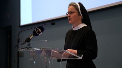 Dikasterij za ustanove posvecenog zivota i druzbe apostolskog zivota 7