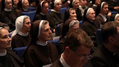 Dikasterij za ustanove posvecenog zivota i druzbe apostolskog zivota 8