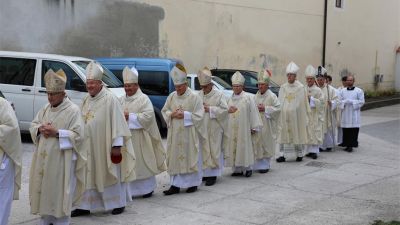 Kardinal fernandez artime predvodio misno slavlje u zagrebu 5