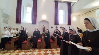 Redovnicke svecanosti na dancama 7