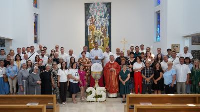 Fra ivan bradaric proslavio srebrnu misu u rodnoj zupi ulice 3