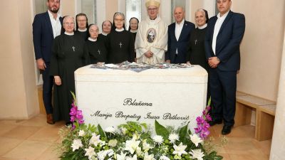 Blagdan bl marije propetog isusa petkovic proslavljen u blatu 9