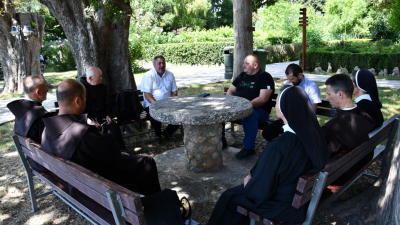 Odrzan susret svecenika redovnika i redovnica zagore i ravnih kotara 3