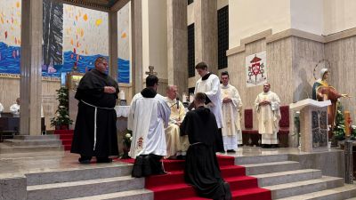 Proslava svetkovine sv franje asiskog i svecani zavjeti fra sandija ascica na svetom duhu 1