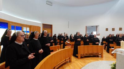 Biskup martinovic predvodio misu proslave redovnickih jubileja u klostar ivanicu 3 Biskup martinovic predvodio misu proslave redovnickih jubileja u klostar ivanicu 3