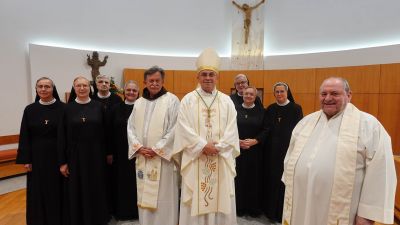 Biskup martinovic predvodio misu proslave redovnickih jubileja u klostar ivanicu 7 Biskup martinovic predvodio misu proslave redovnickih jubileja u klostar ivanicu 7