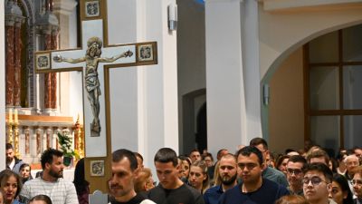 U imotskom primljeni novi postulanti franjevacke provincije presvetog otkupitelja 5 U imotskom primljeni novi postulanti franjevacke provincije presvetog otkupitelja 5