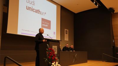 Mons. razum i mons. kovac imenovani pomocnim biskupima zagrebacke nadbiskupije 20 Mons. razum i mons. kovac imenovani pomocnim biskupima zagrebacke nadbiskupije 20