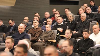 Mons. razum i mons. kovac imenovani pomocnim biskupima zagrebacke nadbiskupije 4 Mons. razum i mons. kovac imenovani pomocnim biskupima zagrebacke nadbiskupije 4