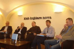 Susret s knjigom i autorom fra Marijanom Karaulom u Osijeku