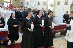 Tri sestre Službenice Milosrđa položile doživotne redovničke zavjete u Splitu