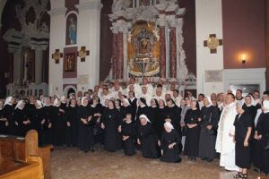 Hodočašće svećenika, redovnika i redovnica iz Cetinske krajine