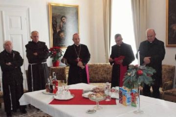 Božićno čestitanje zadarskog nadbiskupa, svećenika, redovnika i redovnica