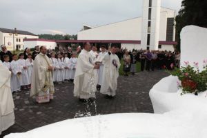 Za šezdeset godina redovničkog služenja kćeri Božje ljubavi izgrađena Josipova fontana