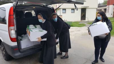 Povjerenstvo hrk za medicinske sestre redovnice pohodilo dom za psihicki oboljele odrasle osobe lobor-grad 2