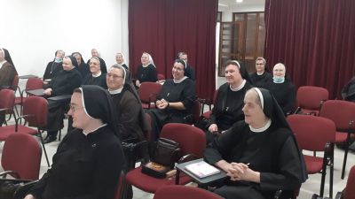 Odrzan seminar za medicinske sestre redovnice (9)