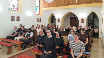 Dozivotni zavjeti milosrdnih sestara svetoga kriza u dakovu 3