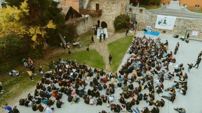 Vrhovni poglavar salezijanske druzbe don angel fernandez artime u zagrebu 1