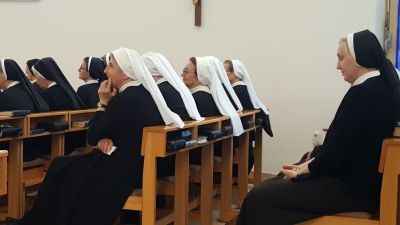 Susret redovnica koje vrse poslanje unutar samostana (1)