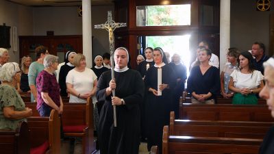 Redovnicko oblacenje i polaganje prvih zavjeta s tee bozic 4