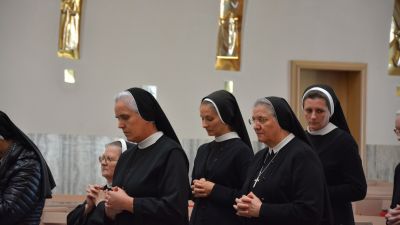 Nuncij lingua predvodio misu (13)