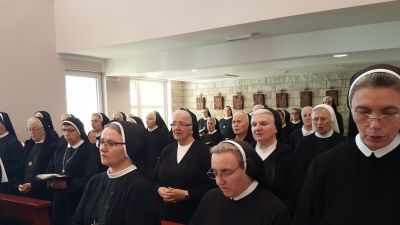 Susret sestara koje vrse poslanje unutar samostana (4)