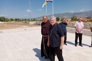 Biskup Košić u Čavoglavama: Ljubiti svoj narod učio nas je i bl. Stepinac