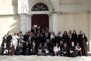 Djelatnici vjerskih vrtića hodočastili u Boku Kotorsku
